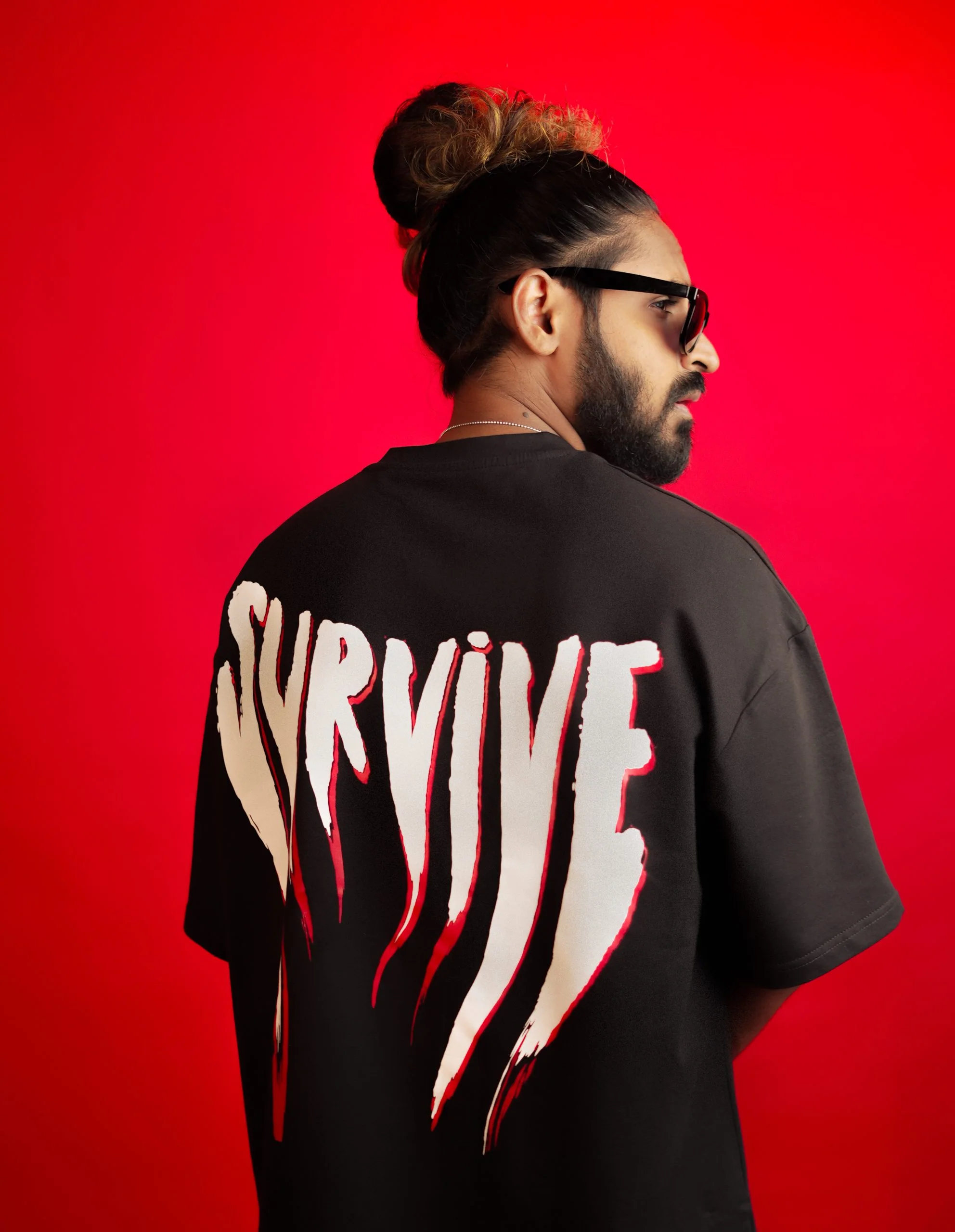 SURVIVE BLACK T-SHIRT - Image 4